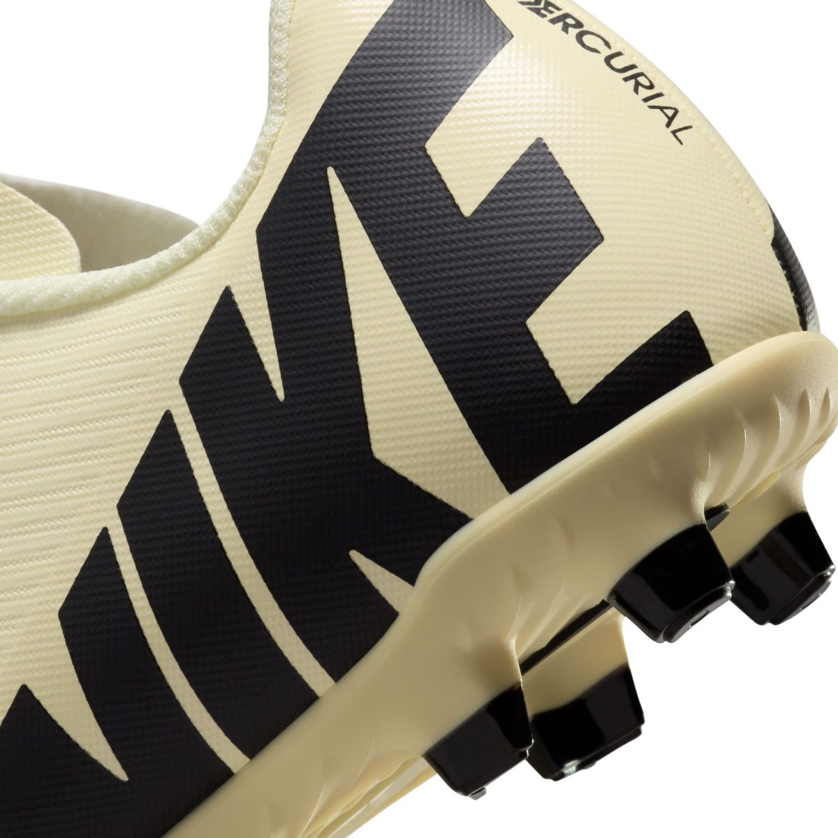 nike mercurial vapor 15 club fgmg jr lemonadeblack Collection | Tottenham Hotspur Kits & Football Boots